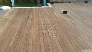 Deck Parke Tik