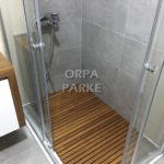 Duş-banyo içi ahşap ızgara